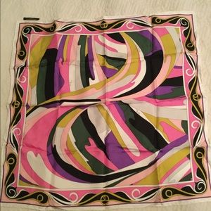 Pucci scarf